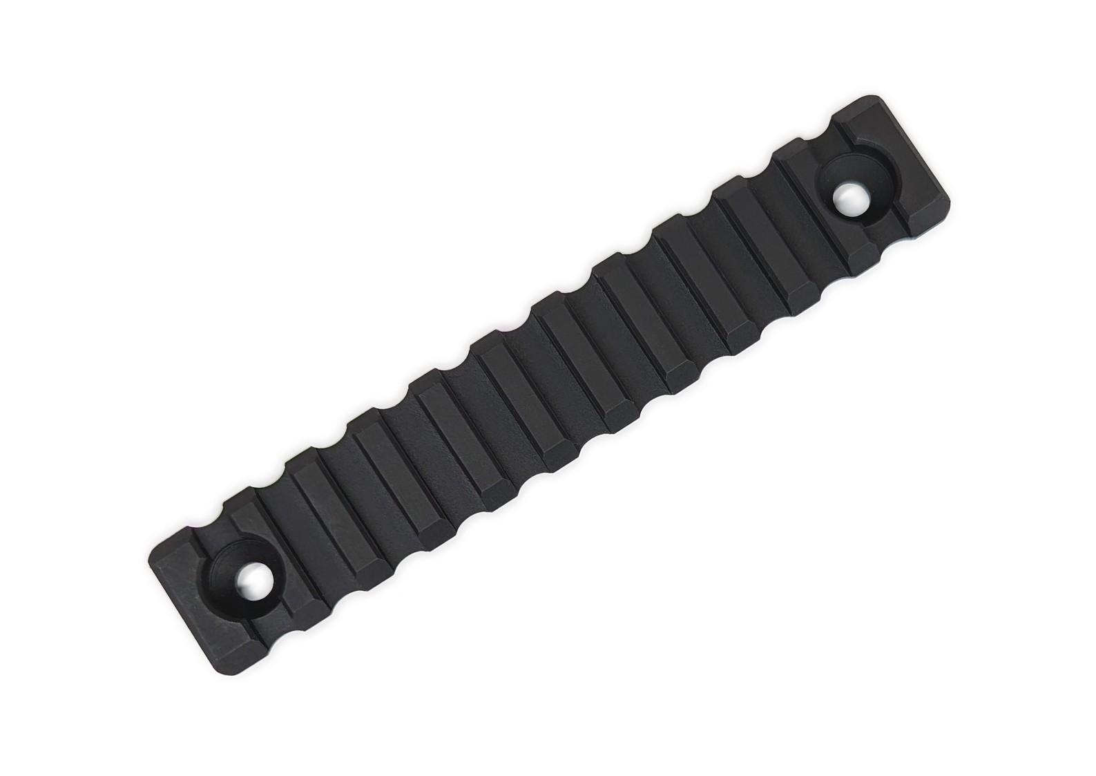 Планка Xgun на 11 слота M-LOK